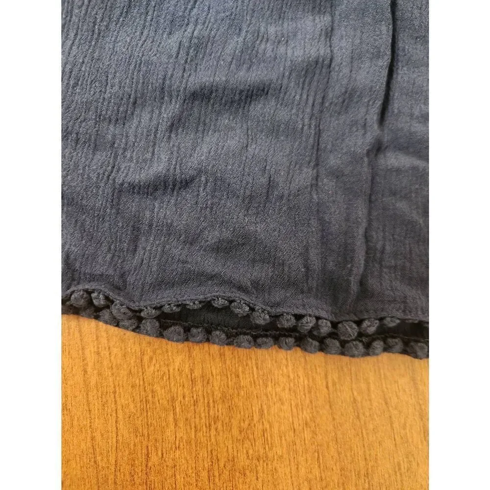 Xhilaration Blue halter tank with embroidered details size L - Picture 5 of 6